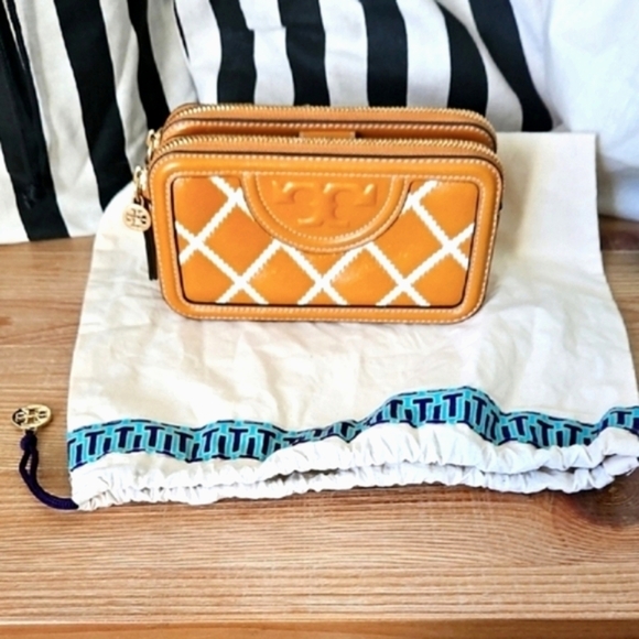 Tory Burch Handbags - Tory Burch Fleming Cannoli Double Zip MINI Crossbody W/dustbag Like New!